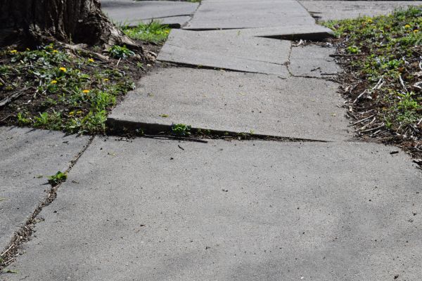 Concrete Sidewalk Leveling in Kansas City